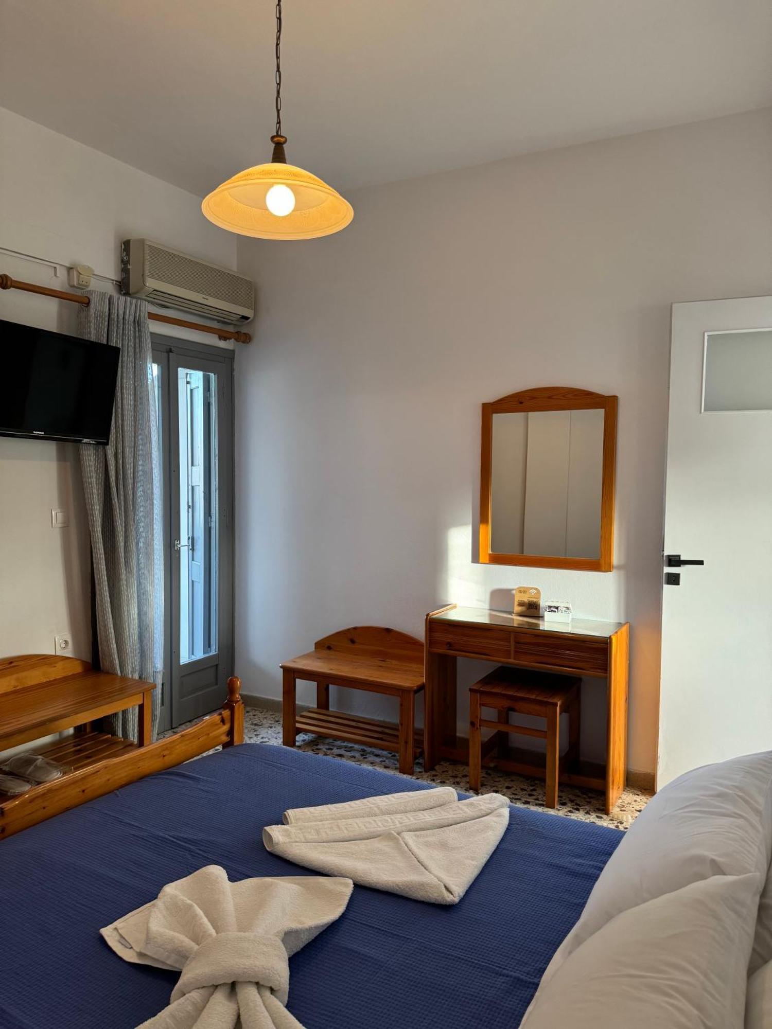 Akti Rooms And Studios Livadi  외부 사진